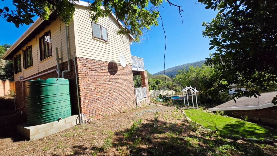 2 Bedroom Property for Sale in Meedingsride Western Cape